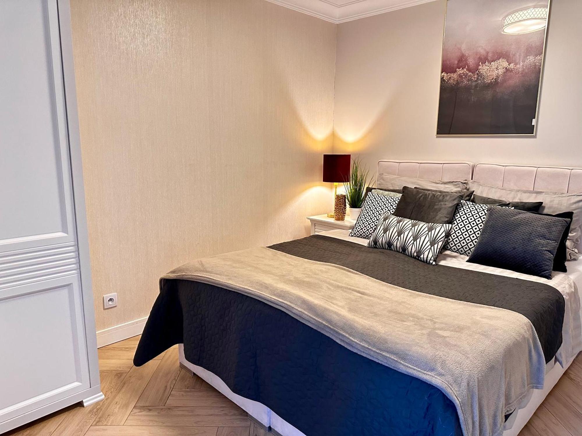 Apartamenty Kielce- Apartament Rubin Przy Zalew Kielecki, Faktura, Parking, Centrum Екстер'єр фото