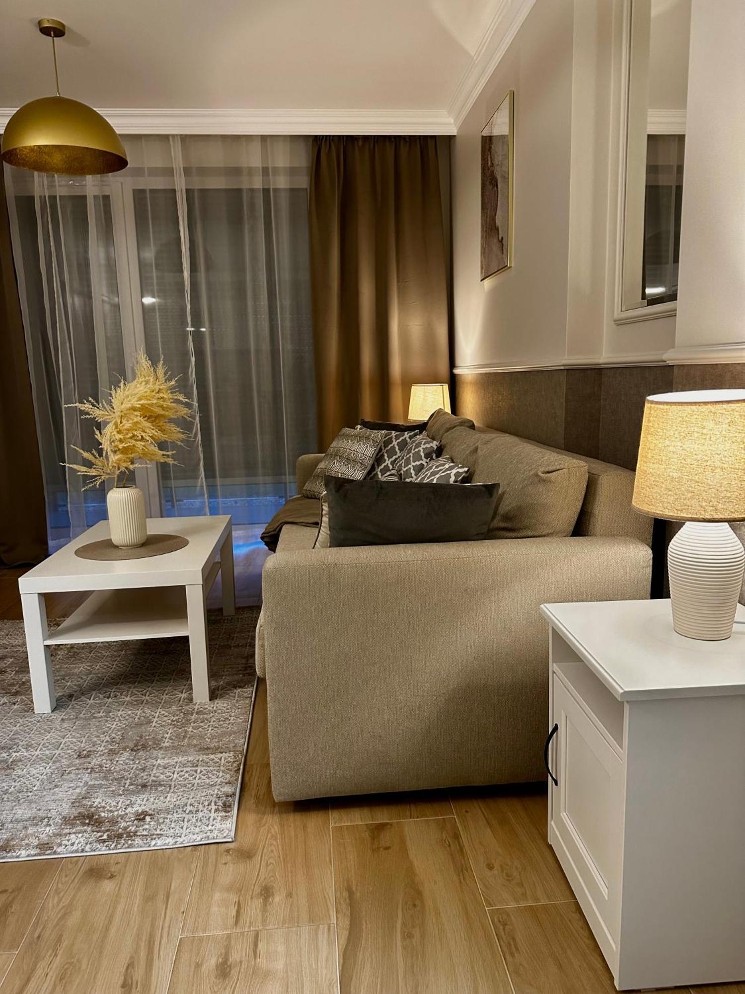 Apartamenty Kielce- Apartament Rubin Przy Zalew Kielecki, Faktura, Parking, Centrum Екстер'єр фото