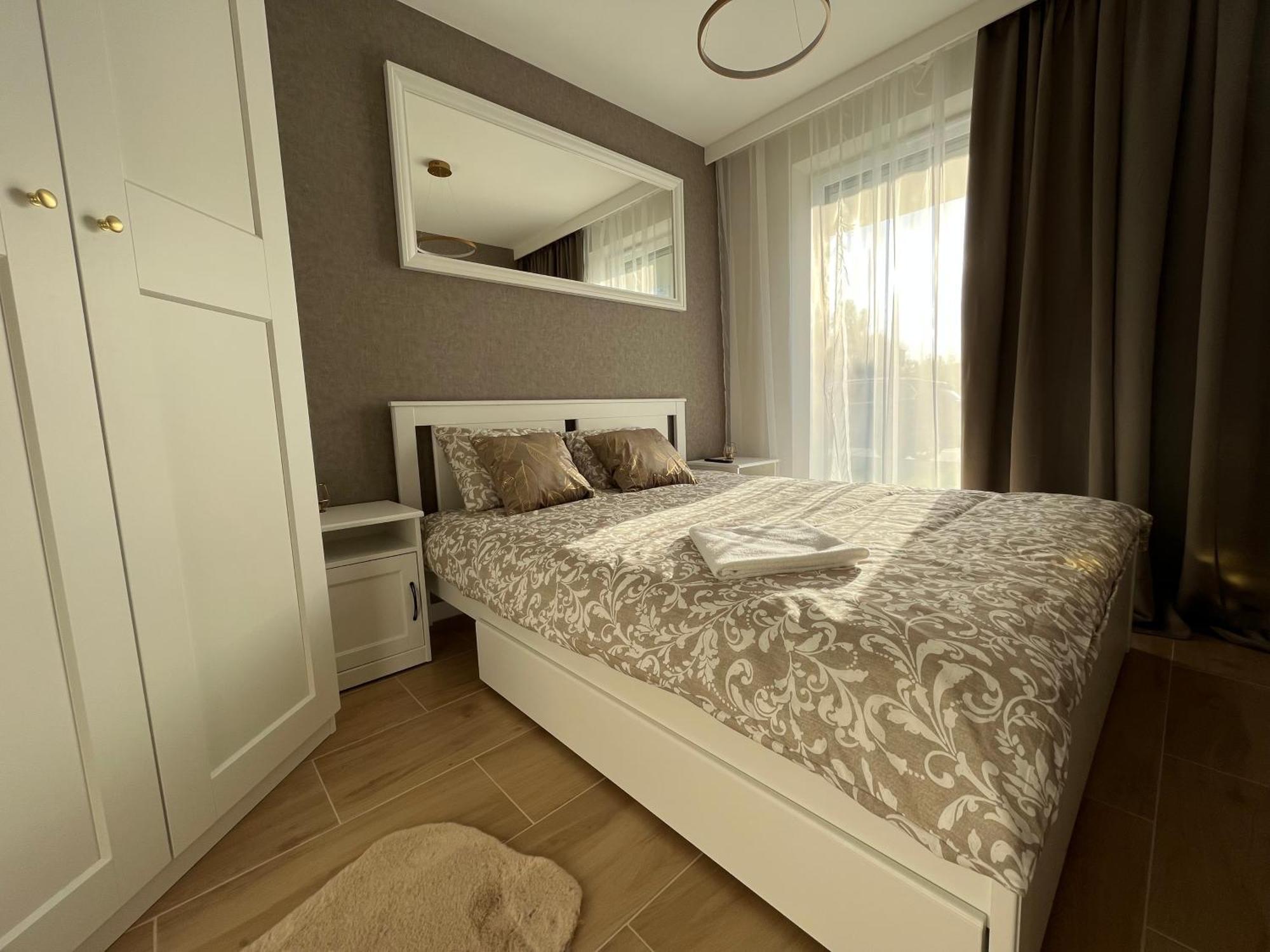 Apartamenty Kielce- Apartament Rubin Przy Zalew Kielecki, Faktura, Parking, Centrum Екстер'єр фото